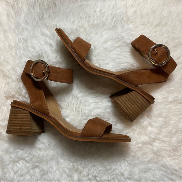 Gianni Bini Block Heel Sandals Ankle Strap in Brown Size 6.5 - Picture 2 of 8